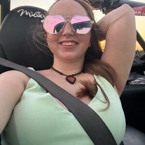 Meet your Posher, Madison